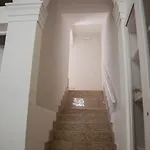 Oda ve Kahvaltı Ghala