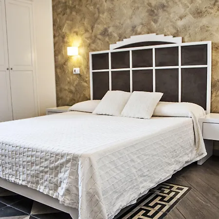 Oda ve Kahvaltı Ghala